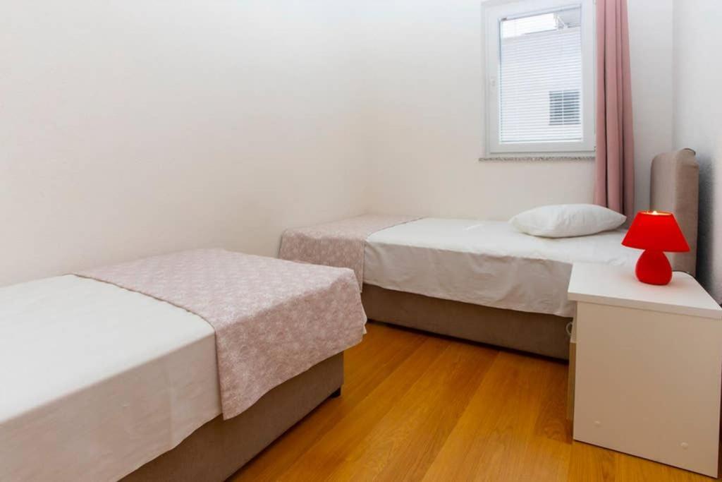 Apartments Vladimir #3 Μακάρσκα Εξωτερικό φωτογραφία