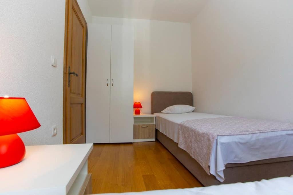 Apartments Vladimir #3 Μακάρσκα Εξωτερικό φωτογραφία